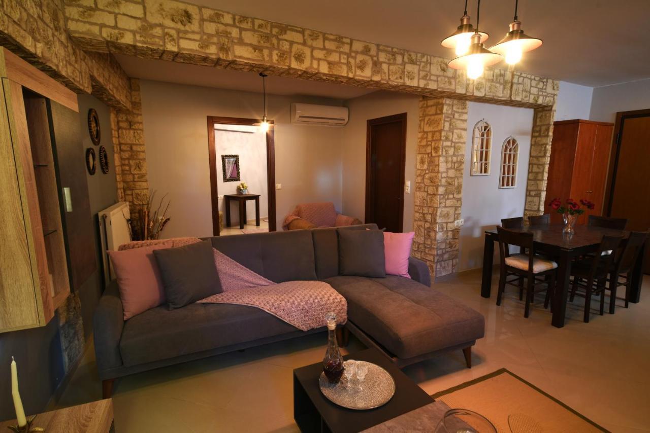 In The Castle - House Appartement Ioannina Buitenkant foto