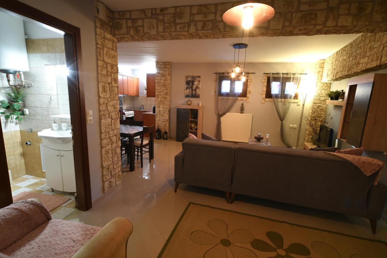 In The Castle - House Appartement Ioannina Buitenkant foto